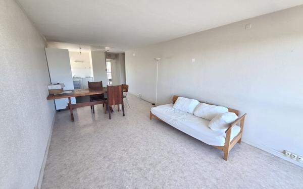 Appartement à vendre    3 pièces • 60 m2 Bordeaux