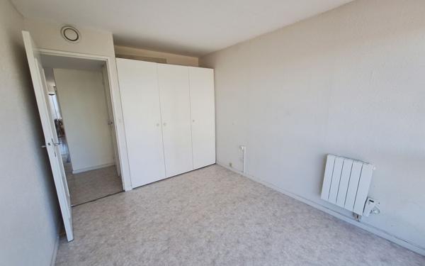 Appartement à vendre    3 pièces • 60 m2 Bordeaux