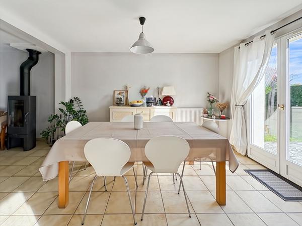 Maison avec mode de vie de plain-pied à Lardy