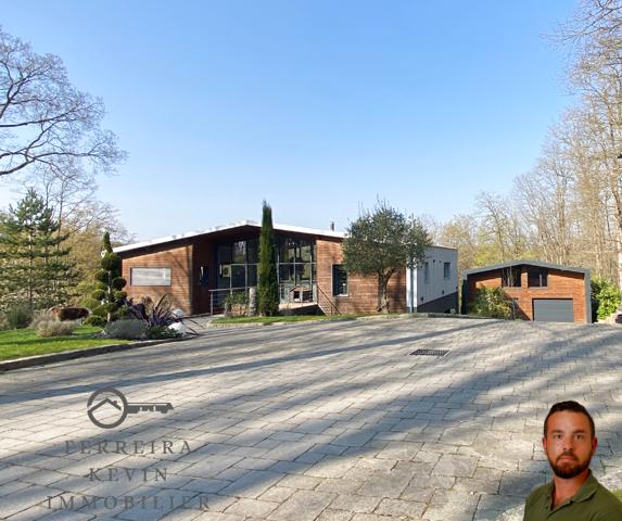 Boutigny-Prouais (28410) Propriété d’exception – Maison d’architecte – 300 m² – Parc boisé 5 600 m² – Piscine – Domaine recherché