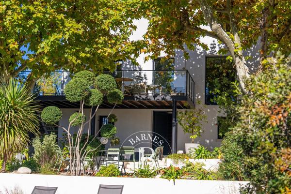 Aix-en-Provence, Maison de ville 6 Chambres -  260 m² à vendre