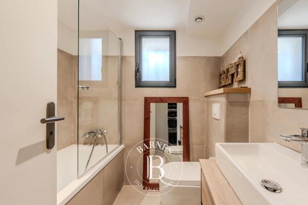 Aix-en-Provence, Maison de ville 6 Chambres -  260 m² à vendre
