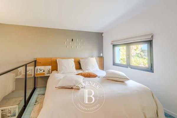 Aix-en-Provence, Maison de ville 6 Chambres -  260 m² à vendre