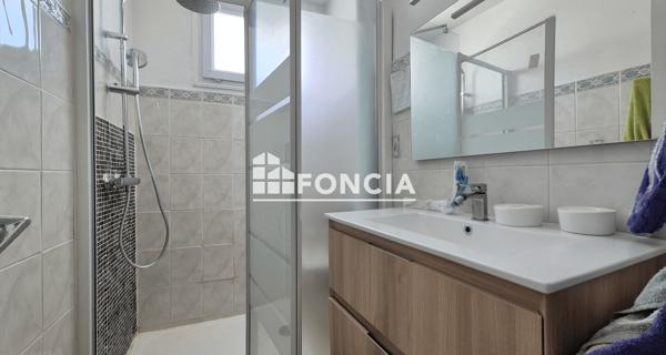À vendre Appartement 3 pièces 66.9 m² - Paris 75018