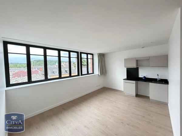 Appartement à louer 1 pièce 29.7m² Charleville-Mézières (08000)