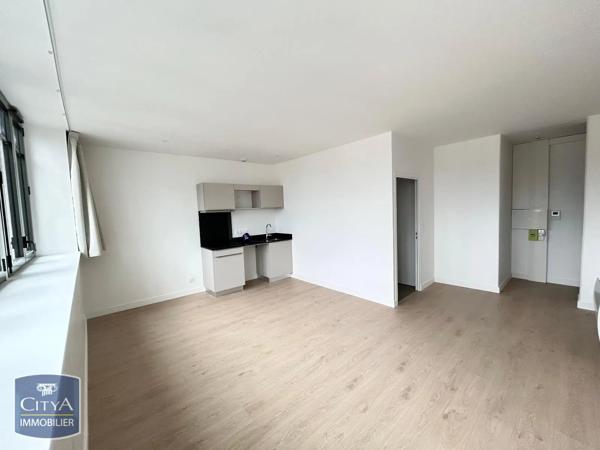 Appartement à louer 1 pièce 29.7m² Charleville-Mézières (08000)