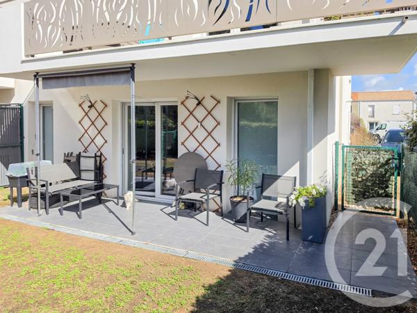 Appartement T3 à vendre  3 pièces - 63,01 m 2   OLONNE SUR MER  - 85