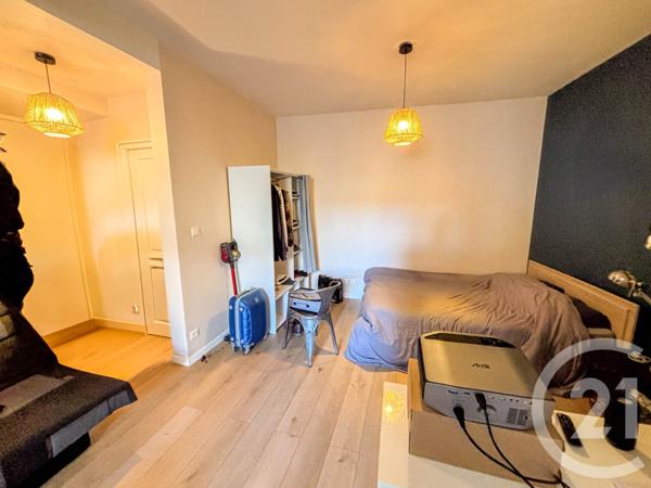 Immeuble à vendre  347 m2 LES SABLES D OLONNE - 85
