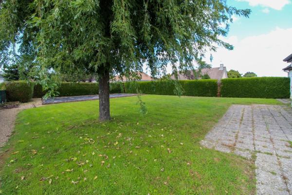 Spacieuse maison avec double garage