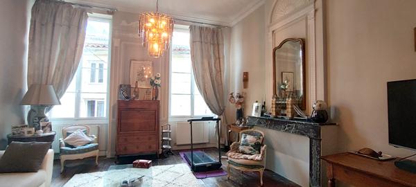 À vendre - Maison, 5 pièces située à Condom (32100)