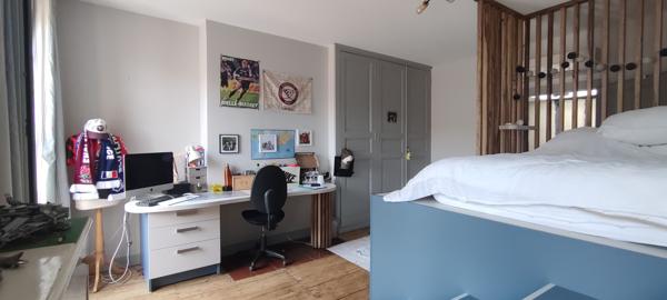 À vendre - Maison, 5 pièces située à Condom (32100)