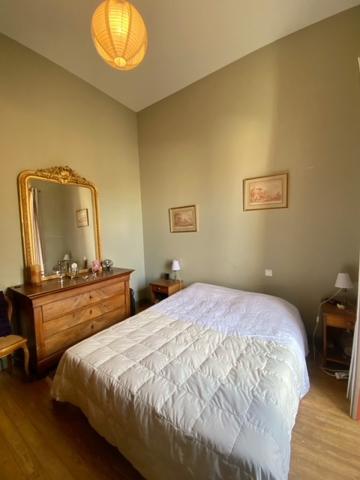 NIORT - Apprt T4 94.72m² avec cour