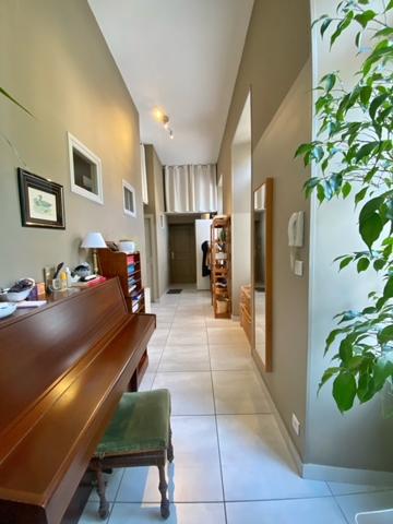 NIORT - Apprt T4 94.72m² avec cour