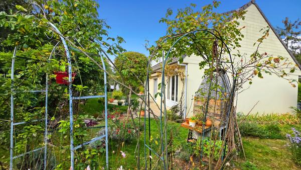 Maison Meulan En Yvelines 104 m², 4 chambres.