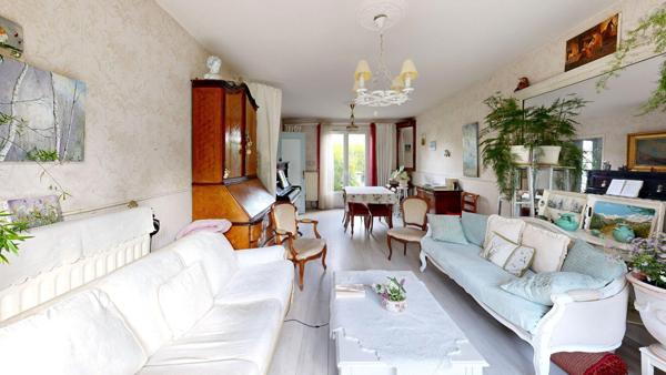 Maison Meulan En Yvelines 104 m², 4 chambres.