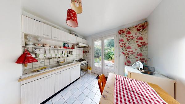 Maison Meulan En Yvelines 104 m², 4 chambres.