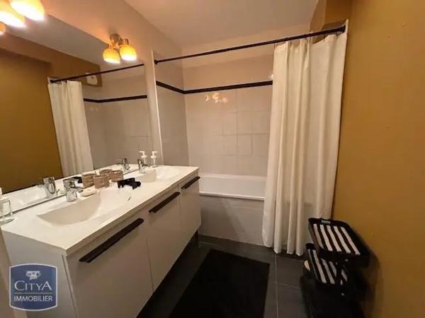 Appartement à louer 3 pièces 60.71m²