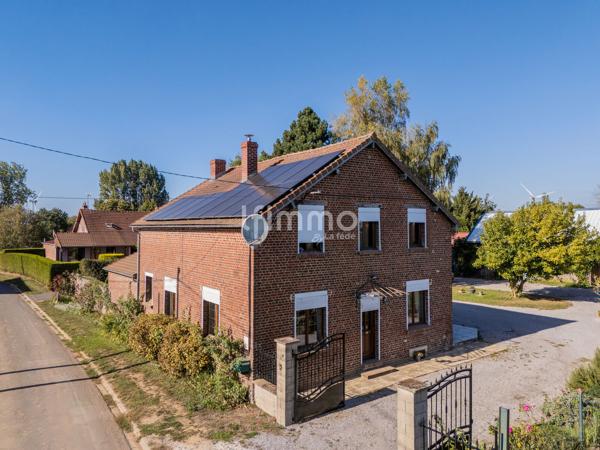 Maison individuelle + Grand garage