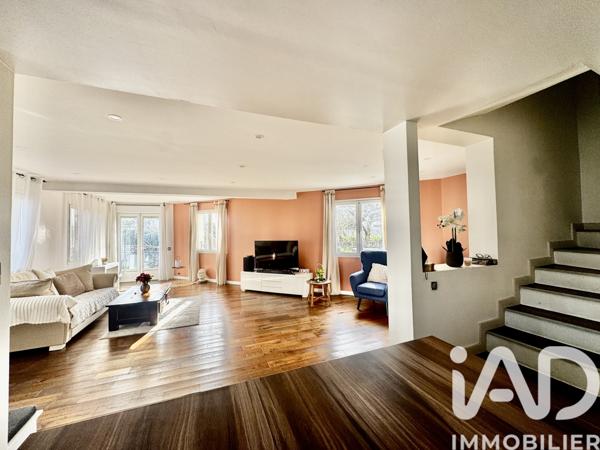 Maison à vendre 7 pièces 163 m² Viry-Châtillon