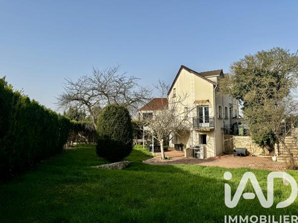 Maison à vendre 7 pièces 163 m² Viry-Châtillon