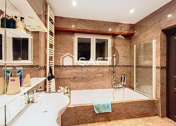 Maison familiale de 300 m² entièrement rénovée – Bischwiller (67240)