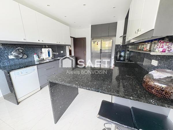 Maison familiale de 300 m² entièrement rénovée – Bischwiller (67240)