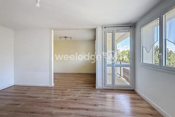 Appartement à vendre 5 pièces de 81 m² à Saint-Michel-sur-Orge