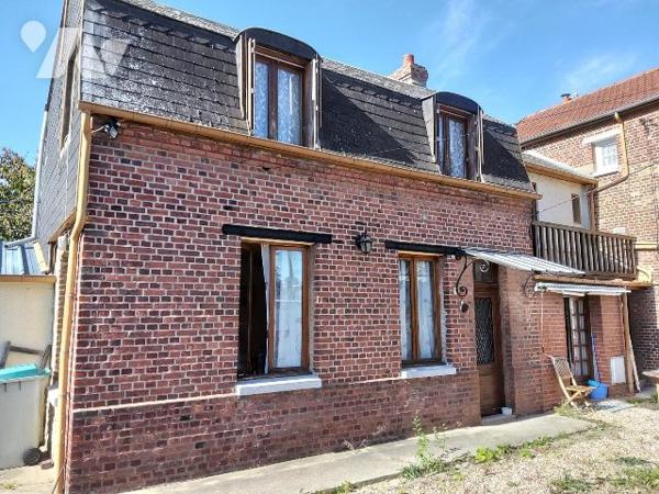 maison avec cour, 2 chambres