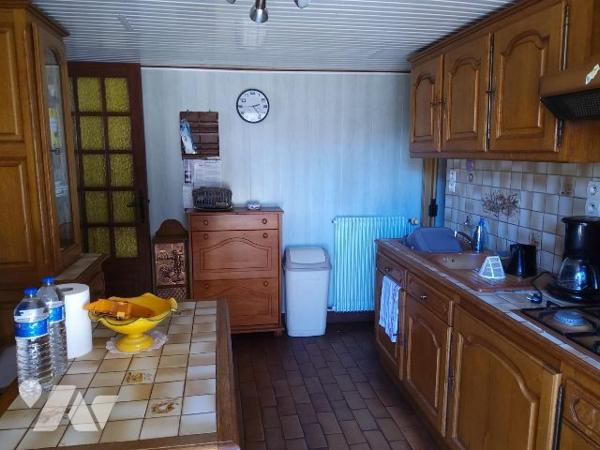 maison avec cour, 2 chambres