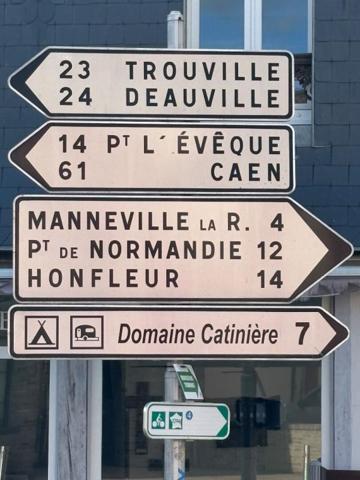 Maison  86 pièce(s) 87 m2 Centre ville de beuzeville A 10 MN de honfleur