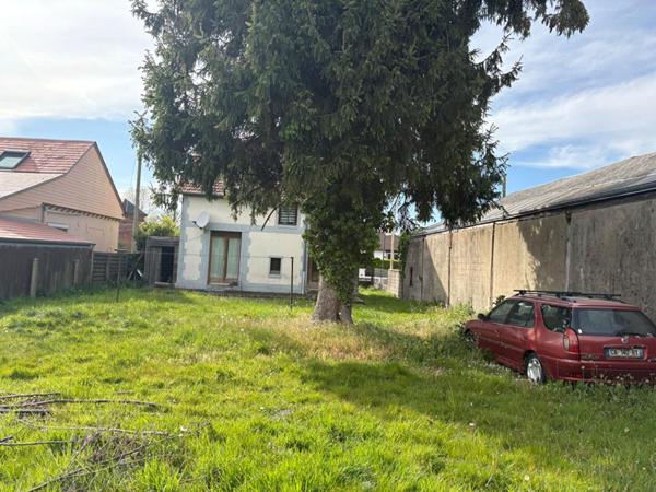 Maison  86 pièce(s) 87 m2 Centre ville de beuzeville A 10 MN de honfleur