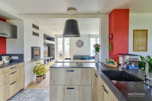 MAISON À VENDRE POMMERET - Maison familiale en impasse du bourg de Pommeret sur une grande parcelle constructible de 1000m² environ !