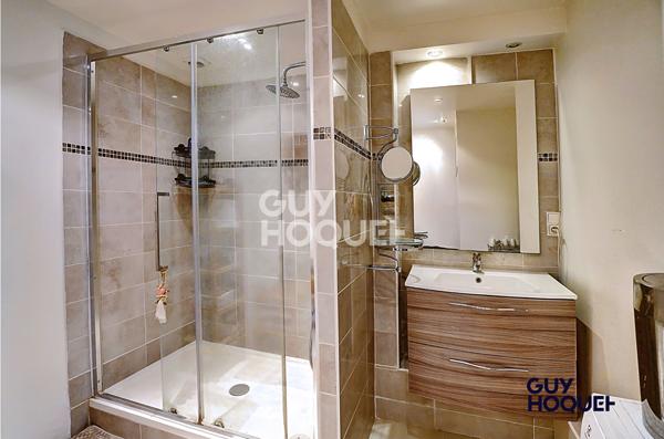 À vendre : Appartement spacieux 5 pièces à Villeurbanne, quartier Léon Blum