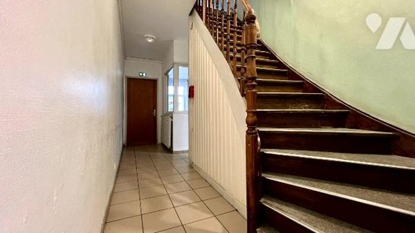 Immeuble Commercial avec jardin