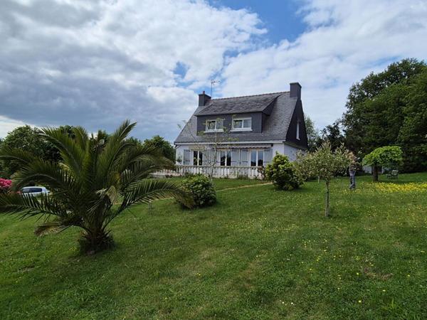 BELLE MAISON NEO-BRETONNE 107 m2 dans le Morbihan  (20 min de Lorient -10 min de Lanester)