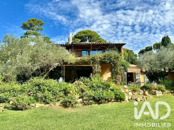 Maison à vendre 10 pièces 307,8 m² Sanary-sur-Mer