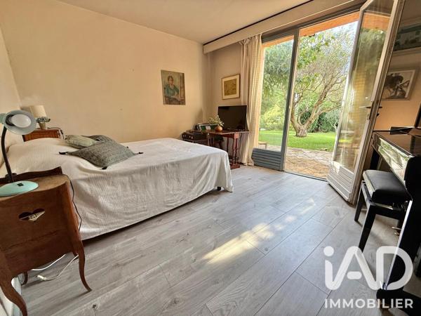 Maison à vendre 10 pièces 307,8 m² Sanary-sur-Mer