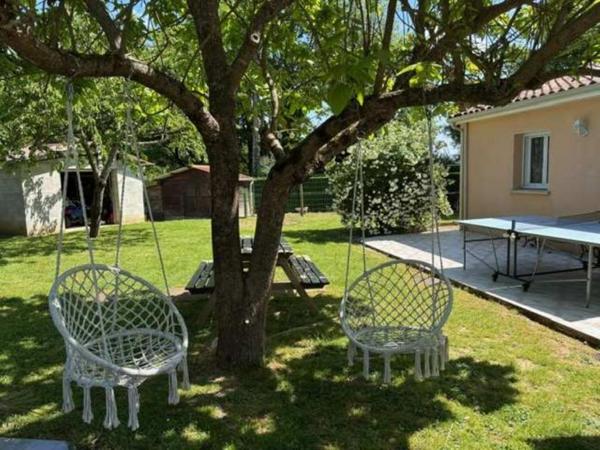 Maison Terrasson Lavilledieu 6 pièce(s) 137 m2