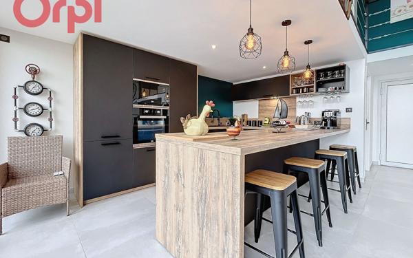 Appartement à vendre    4 pièces • 171 m2 Vichy