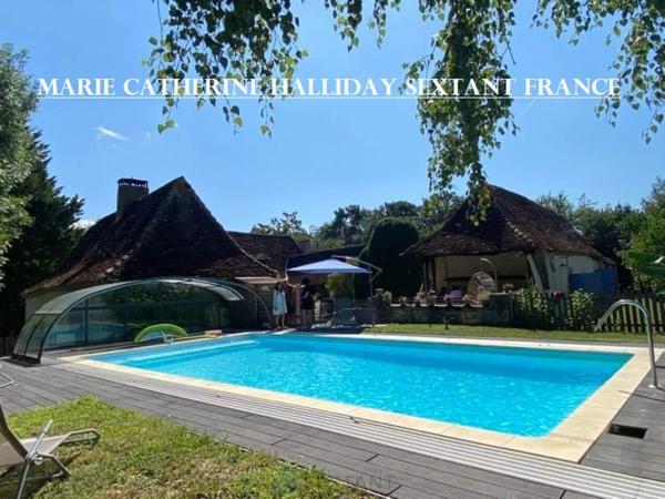 SUPERBE ENCLOS PERIGOURDIN RENOVE AVEC GOUT