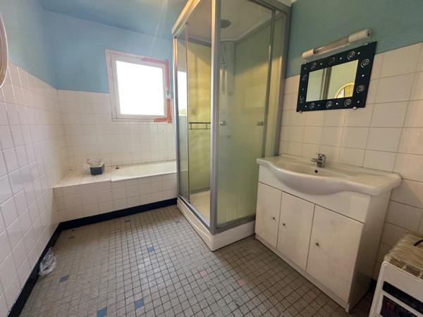 Maison à vendre 5 pièces (56)