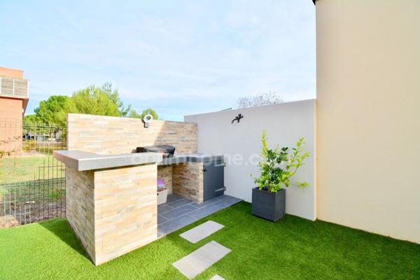PIGNAN (34) - A vendre, Villa contemporaine avec piscine