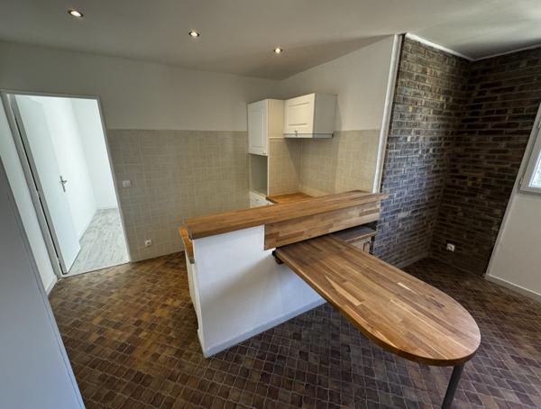 Houdan (78550) Appt 3 piéces avec jardin