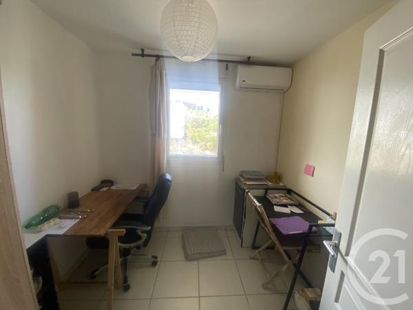 Appartement F3 à vendre  3 pièces - 53,50 m2 ST PAUL - 974