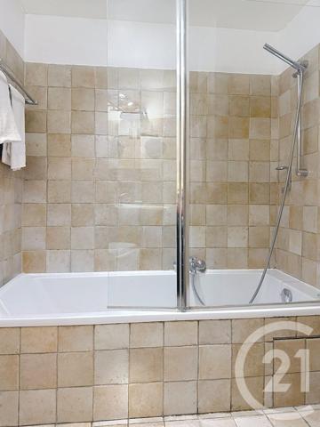 Appartement F3 à vendre  3 pièces - 60,32 m2 MANDELIEU LA NAPOULE - 06