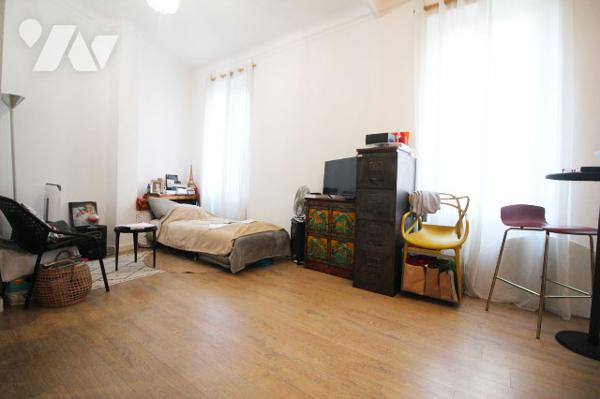 Appartement DUPLEX T2 de 38m2 carrez (quartier d'Endoume / Malmousque) dans le 7e.