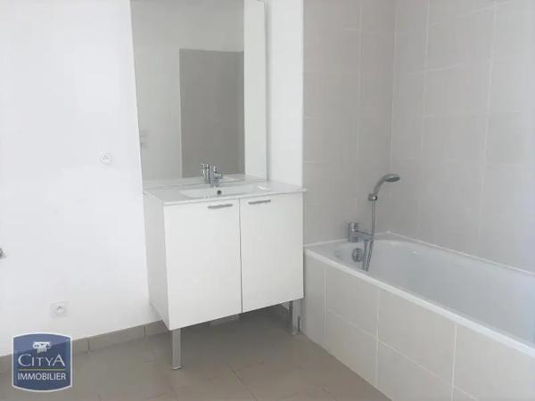 Appartement à louer 3 pièces 58.7m²