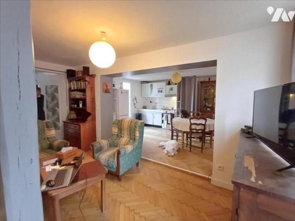 Maison plein centre de Rugles