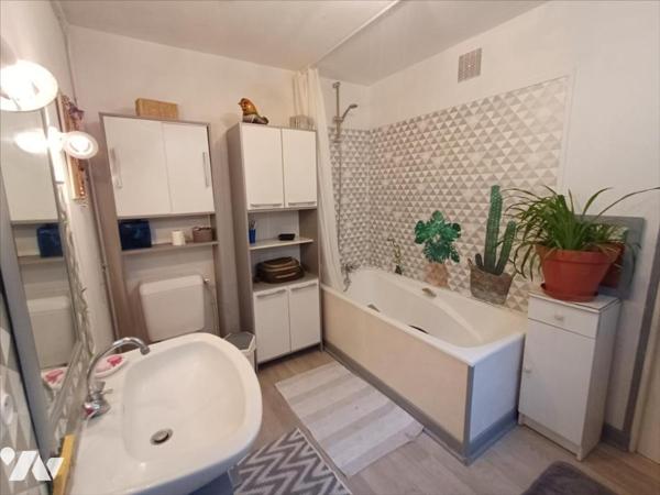 Maison plein centre de Rugles