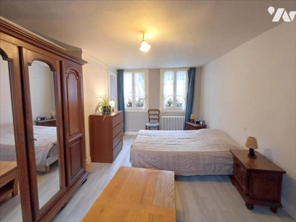 Maison plein centre de Rugles